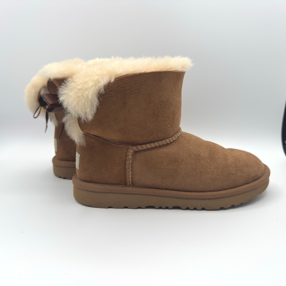 UGG Mini Bailey Bow II Chestnut Brown Suede Shearling Ankle Boots 1016501